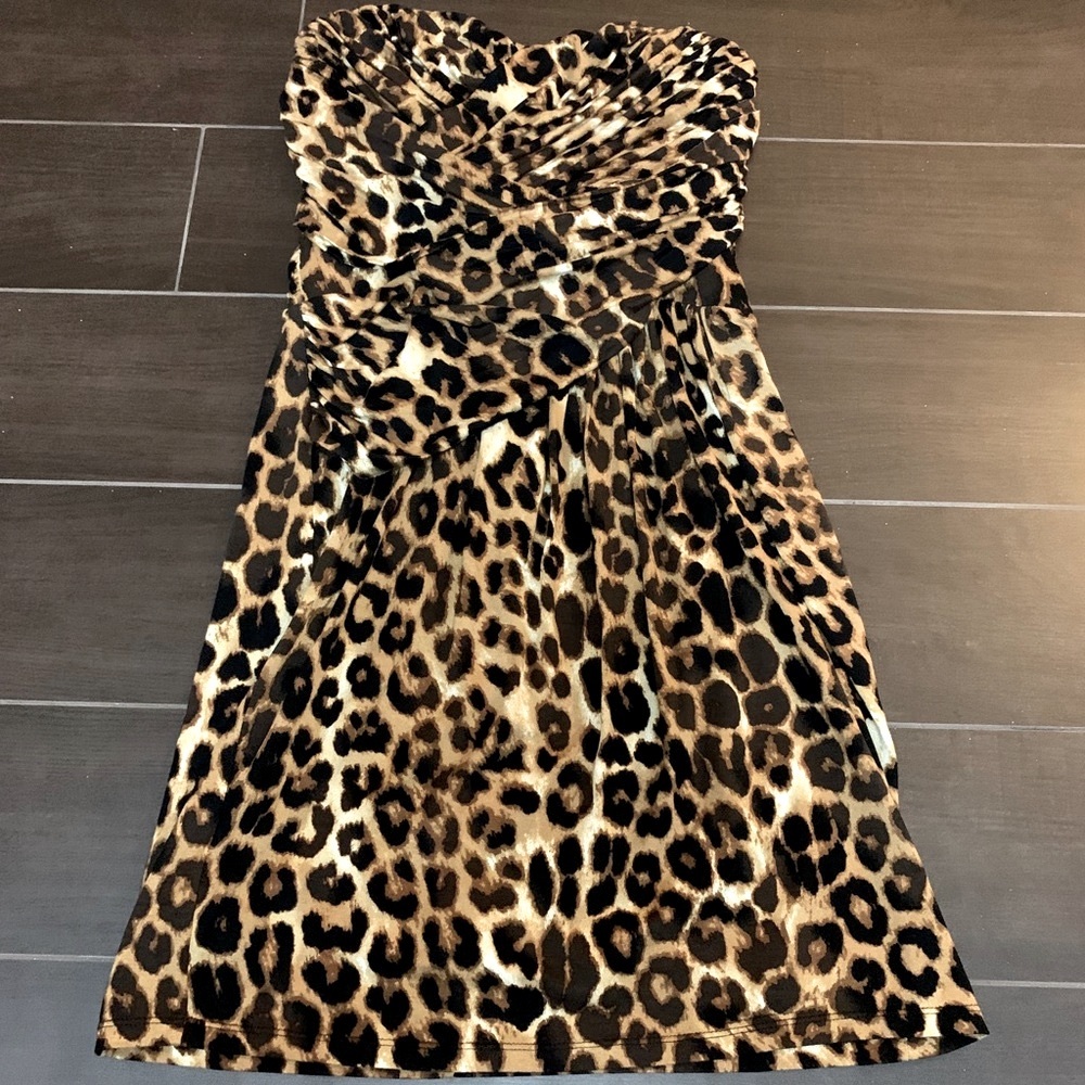 Express M Cheetah Print Sweetheart Neck Dress